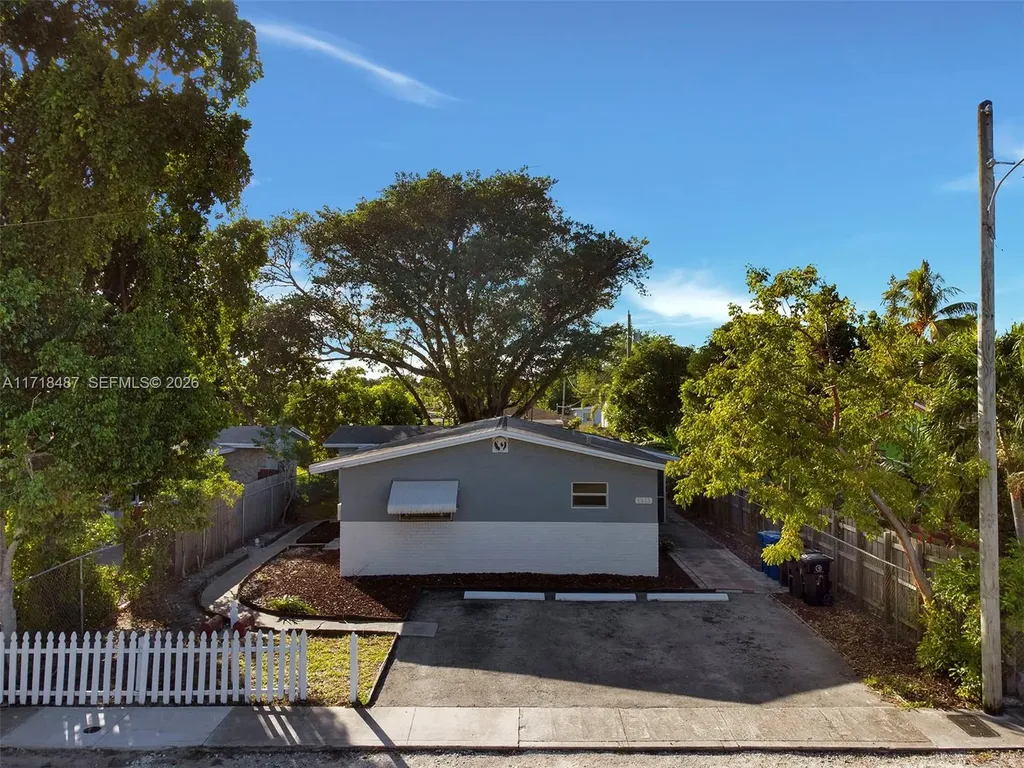 1515 NW 2nd Avenue Fort Lauderdale FL 33311