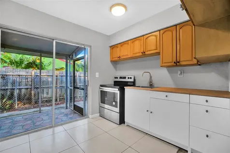 1515 NW 2nd Avenue Fort Lauderdale FL 33311