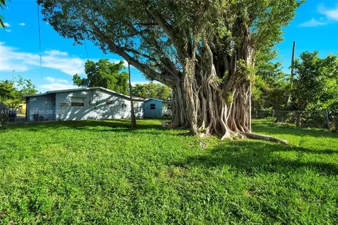 1515 NW 2nd Avenue Fort Lauderdale FL 33311