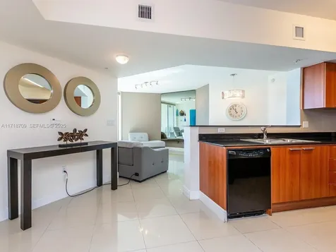 16699 Collins Avenue Sunny Isles Beach FL 33160