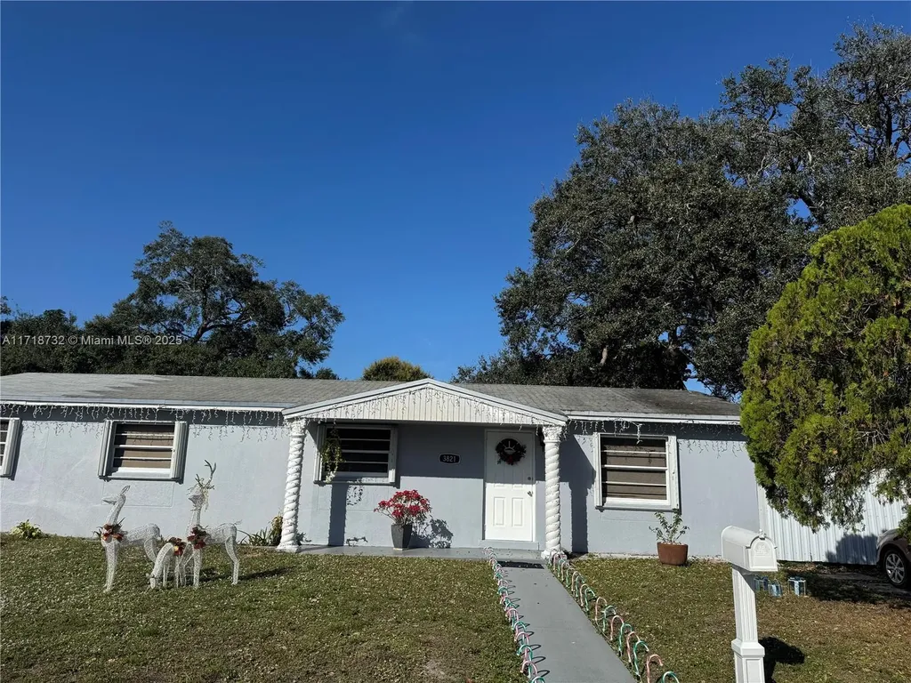 3821 NW 208th Street Miami Gardens FL 33055
