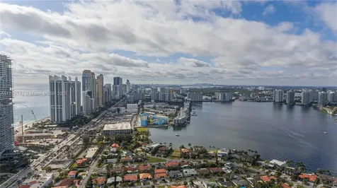 18975 Collins Avenue Sunny Isles Beach FL 33160