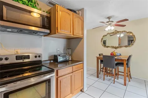 1281 NW 63rd Avenue Sunrise FL 33313