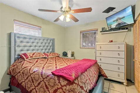 1281 NW 63rd Avenue Sunrise FL 33313
