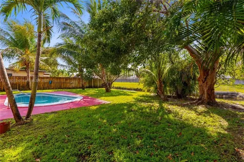 1281 NW 63rd Avenue Sunrise FL 33313