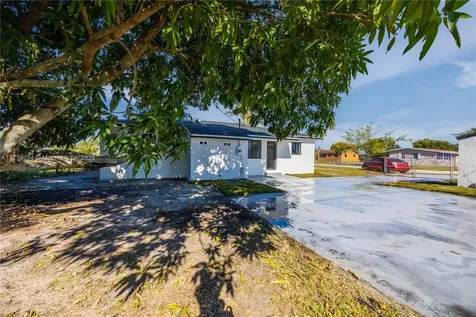 3200 NW 212th Street Miami Gardens FL 33056
