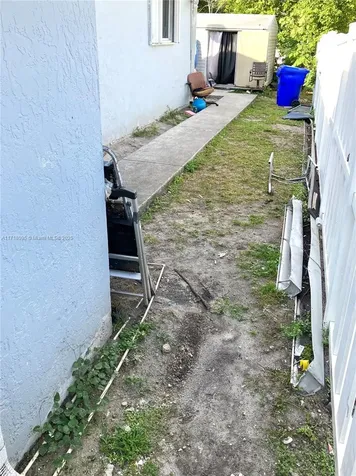 5915 Mayo Street Hollywood FL 33023