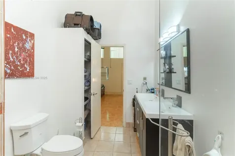 2617 S Parkview Drive Hallandale Beach FL 33009