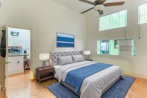 2617 S Parkview Drive Hallandale Beach FL 33009