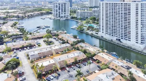 2617 S Parkview Drive Hallandale Beach FL 33009