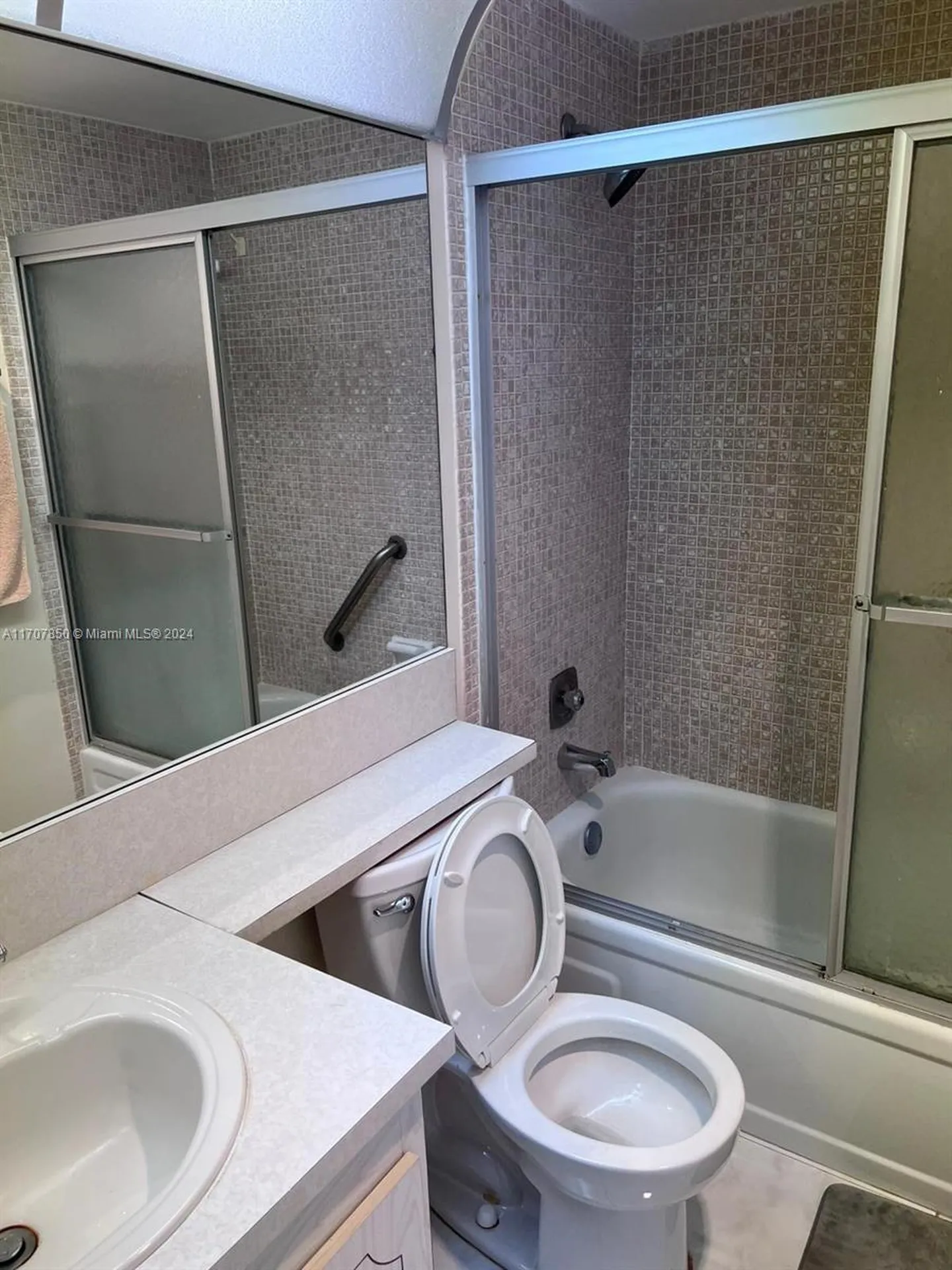 324 Fanshaw H Boca Raton FL 33434