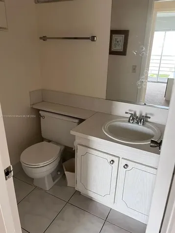 324 Fanshaw H Boca Raton FL 33434