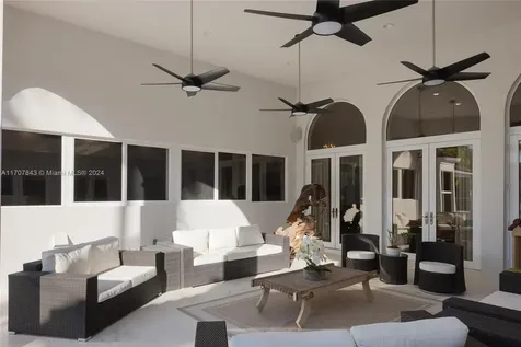 12100 SW 60th Court Pinecrest FL 33156