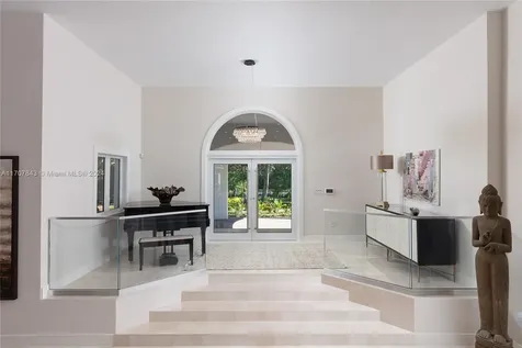 12100 SW 60th Court Pinecrest FL 33156