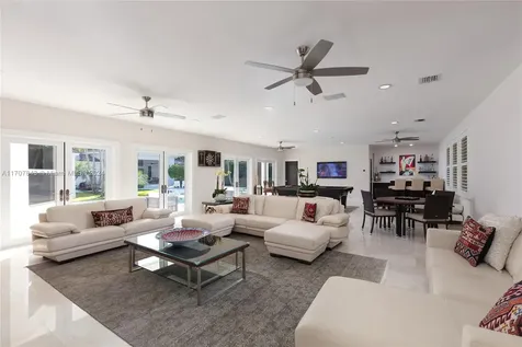 12100 SW 60th Court Pinecrest FL 33156