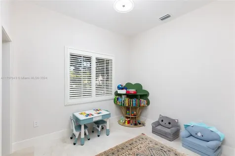 12100 SW 60th Court Pinecrest FL 33156