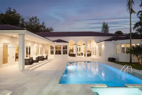 12100 SW 60th Court Pinecrest FL 33156