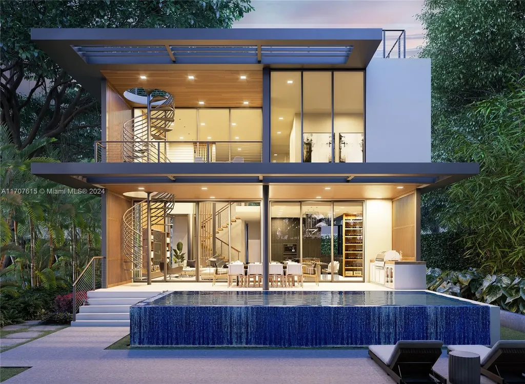 7607 NE 7th Avenue Miami FL 33138