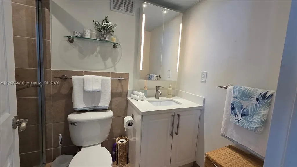 2501 S Ocean Drive Hollywood FL 33019