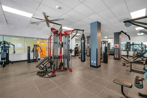 2501 S Ocean Drive Hollywood FL 33019