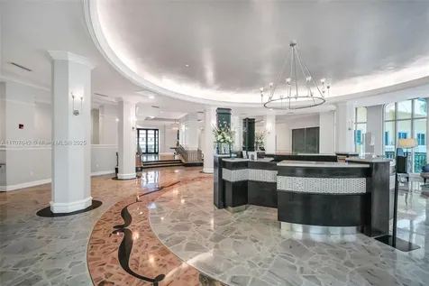2501 S Ocean Drive Hollywood FL 33019