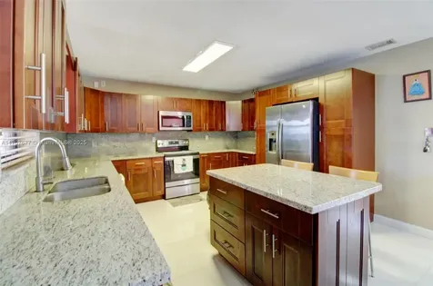 2600 SW 99th Avenue Miami FL 33165