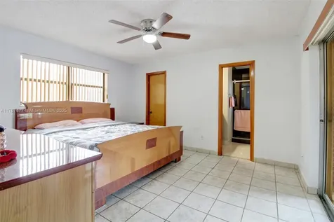 2600 SW 99th Avenue Miami FL 33165