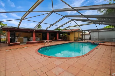 2600 SW 99th Avenue Miami FL 33165