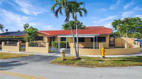 2600 SW 99th Avenue Miami FL 33165