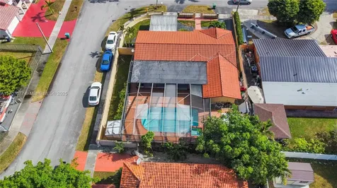 2600 SW 99th Avenue Miami FL 33165