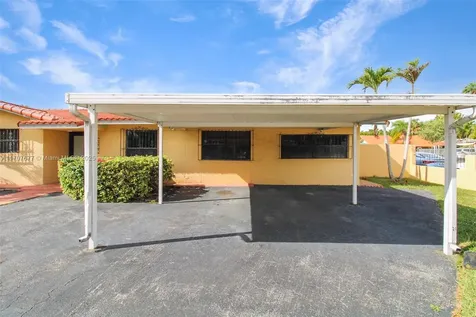 2600 SW 99th Avenue Miami FL 33165