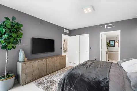 495 Brickell Avenue Miami FL 33131