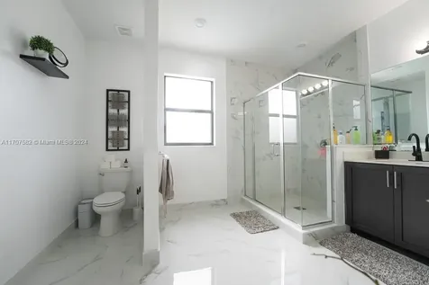 2492 SE 3rd Street Homestead FL 33033