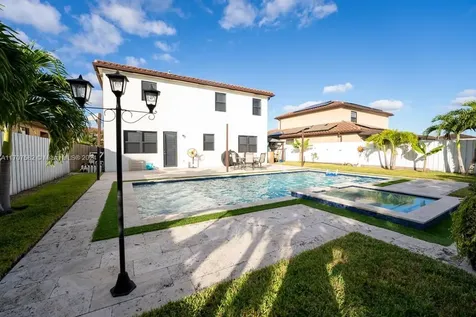 2492 SE 3rd Street Homestead FL 33033