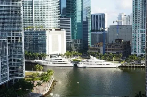 801 Brickell Key Boulevard Miami FL 33131