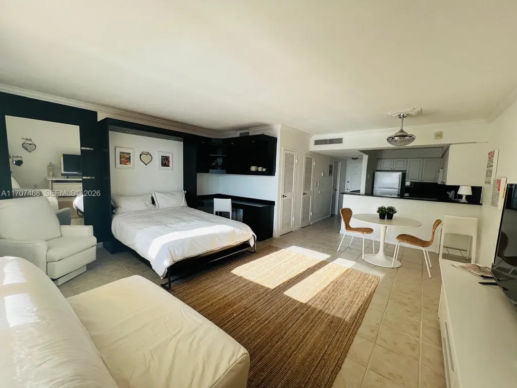 2501 S Ocean Drive Hollywood FL 33019
