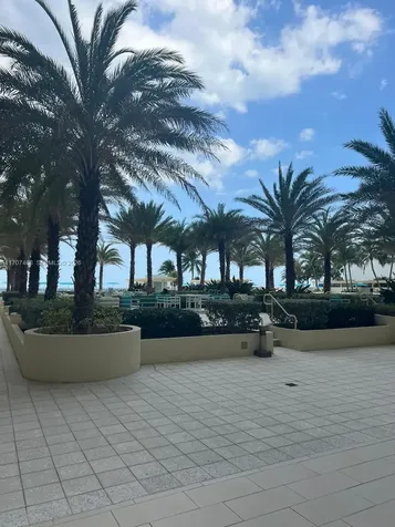 2501 S Ocean Drive Hollywood FL 33019