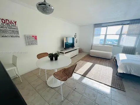 2501 S Ocean Drive Hollywood FL 33019