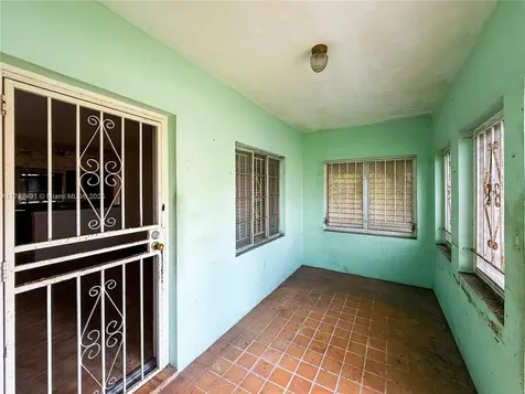 1770 NW 55th Terrace Miami FL 33142