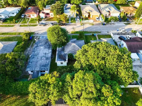 1770 NW 55th Terrace Miami FL 33142