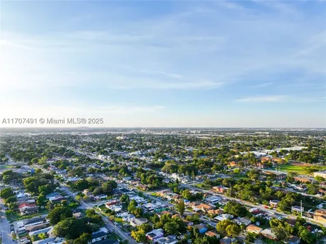 1770 NW 55th Terrace Miami FL 33142