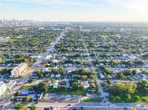 1770 NW 55th Terrace Miami FL 33142