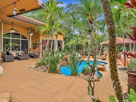 2350 SW 106th Way Davie FL 33324