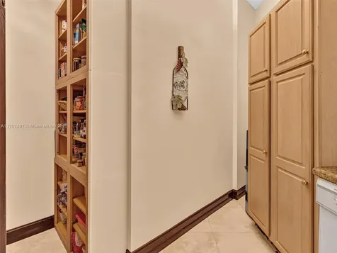 2350 SW 106th Way Davie FL 33324