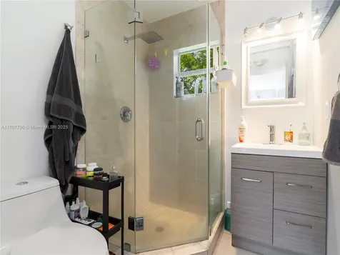 1325 NE 5th Avenue Fort Lauderdale FL 33304