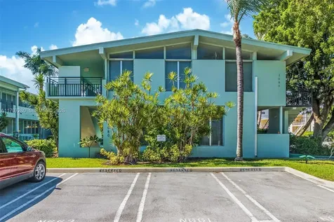1060 98 Street Bay Harbor Islands FL 33154
