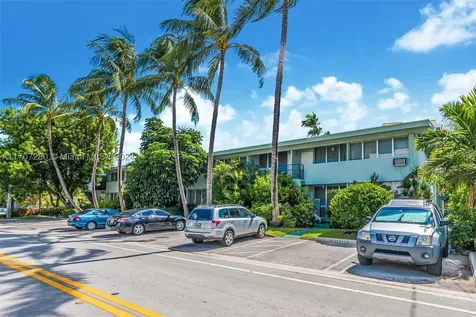 1060 98 Street Bay Harbor Islands FL 33154