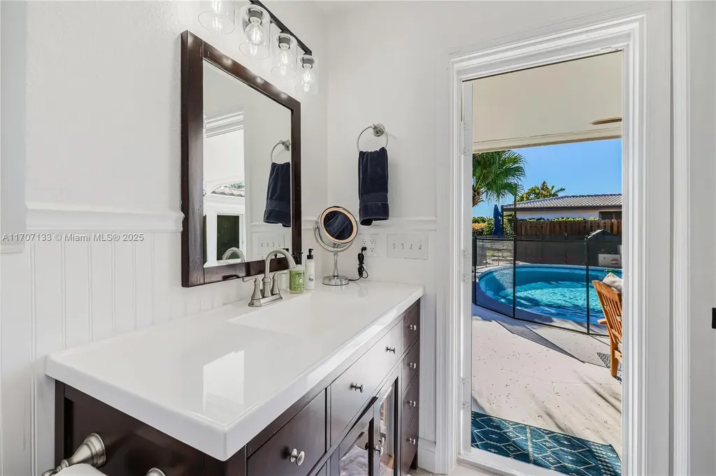 6520 NE 19th Avenue Fort Lauderdale FL 33308