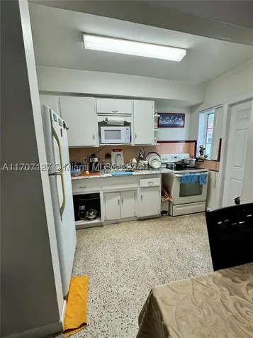3150 SW 23rd Street Miami FL 33145