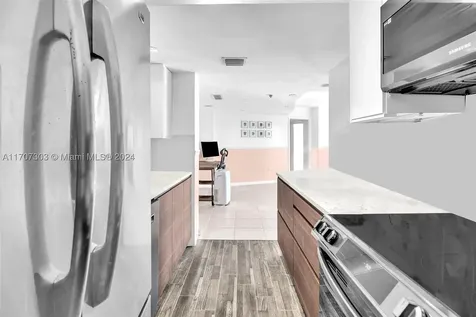 1881 Washington Avenue Miami Beach FL 33139